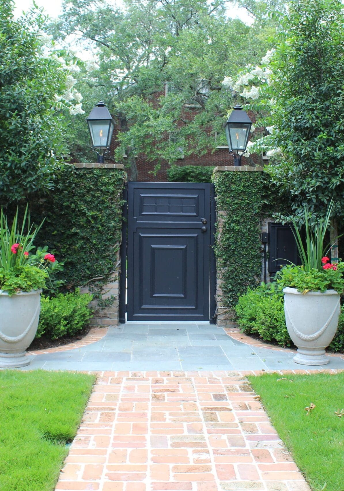 River Oaks, TX Landscaping Services